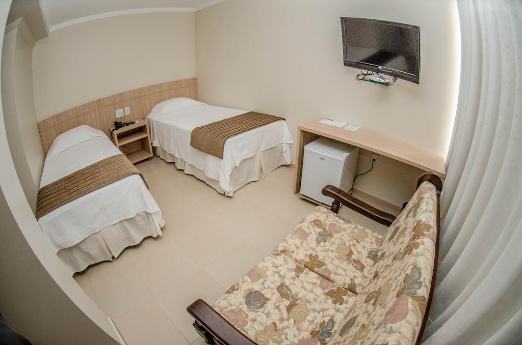 Hotel Desbravador Chapecó Екстериор снимка